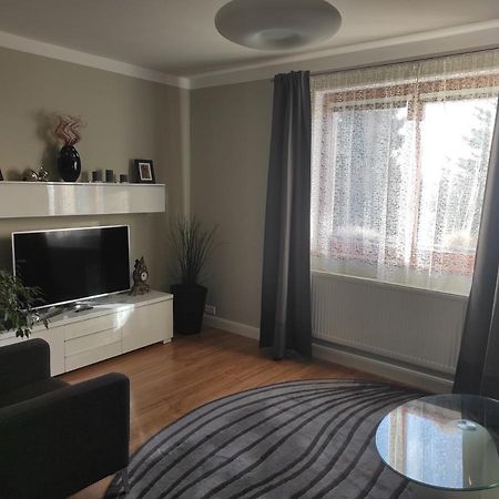 Domo Apartment Stredokluky Экстерьер фото