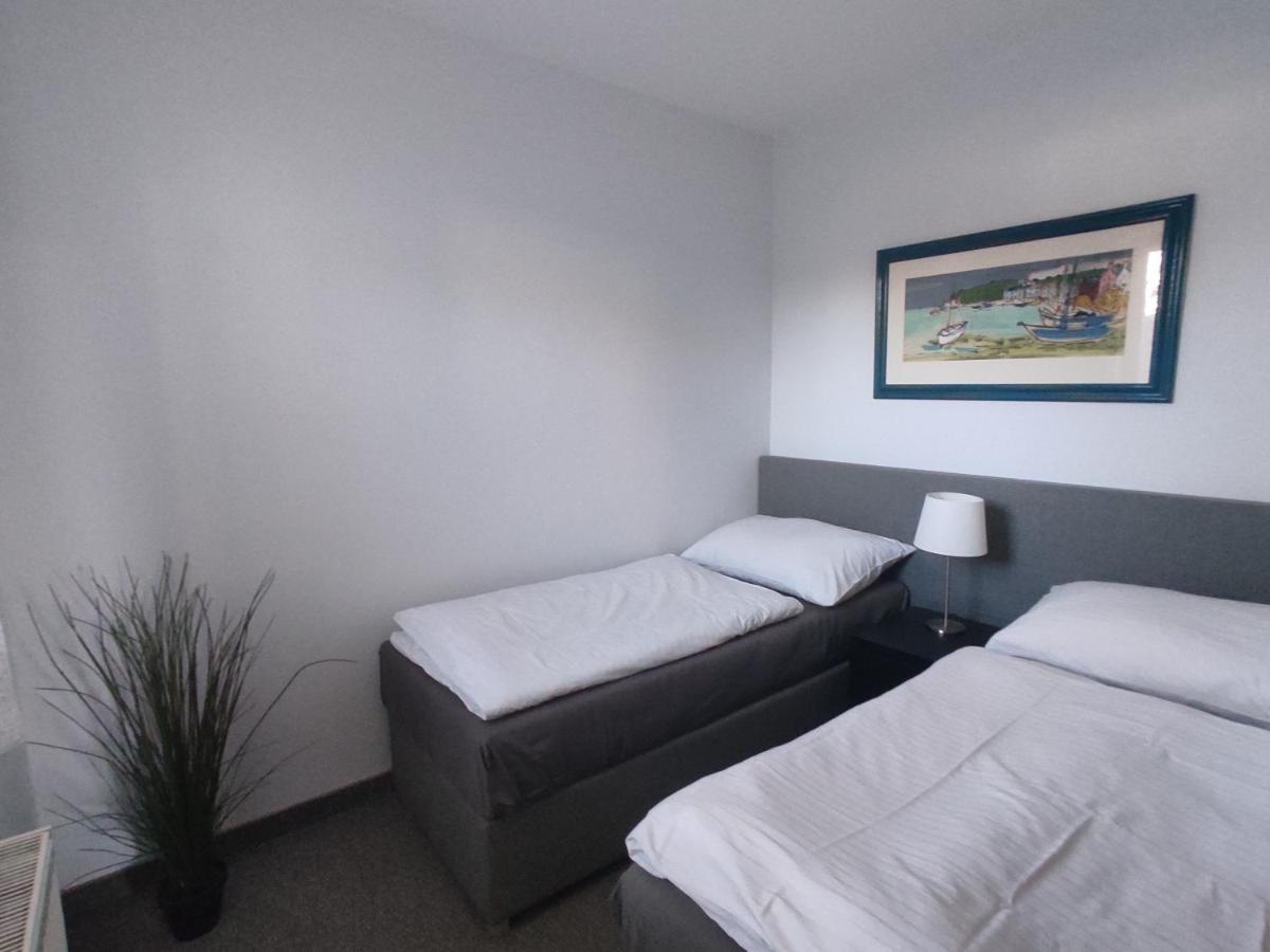 Domo Apartment Stredokluky Экстерьер фото